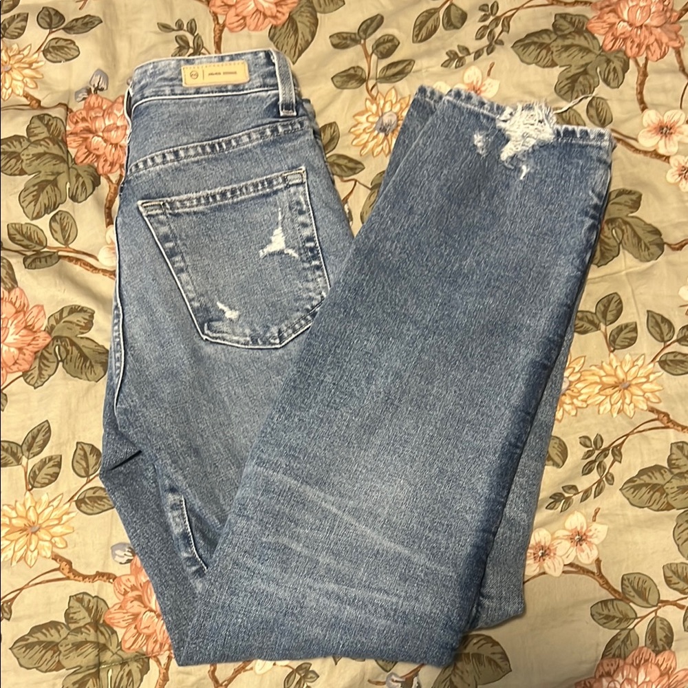 Blue Straight Leg Jeans with Vintage Appeal